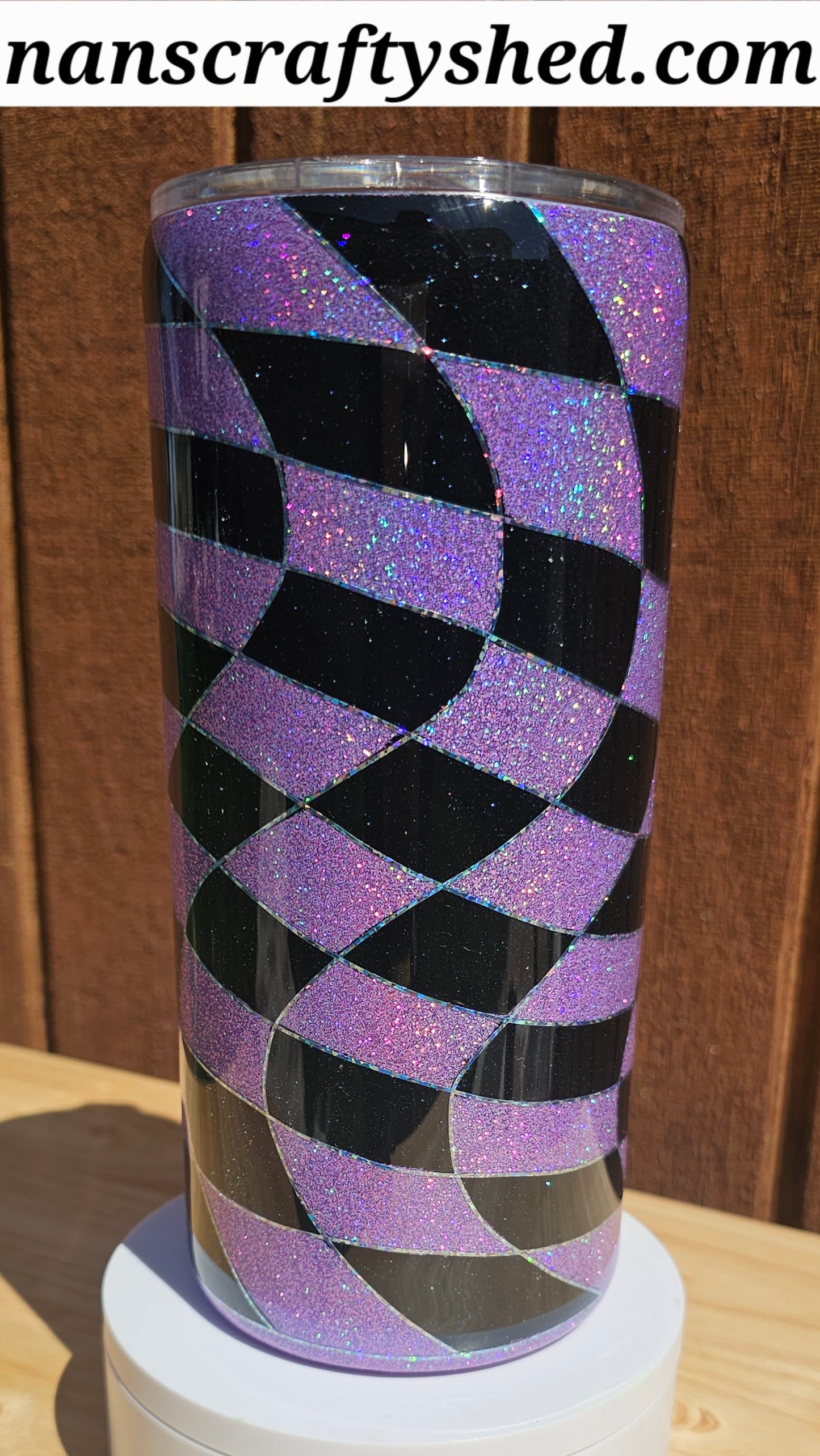 Purple and black wavy checker 20-ounce thick tumbler