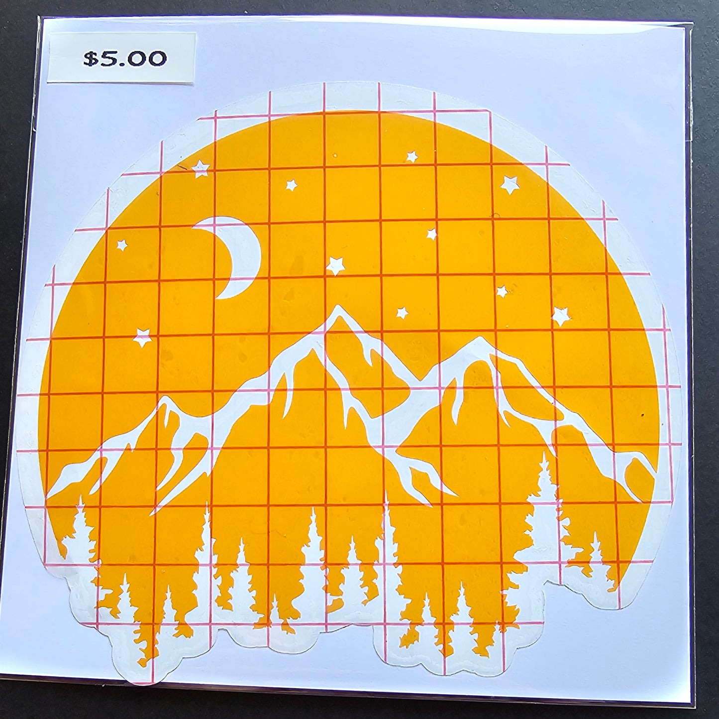 Round Mountain Scene Decal
