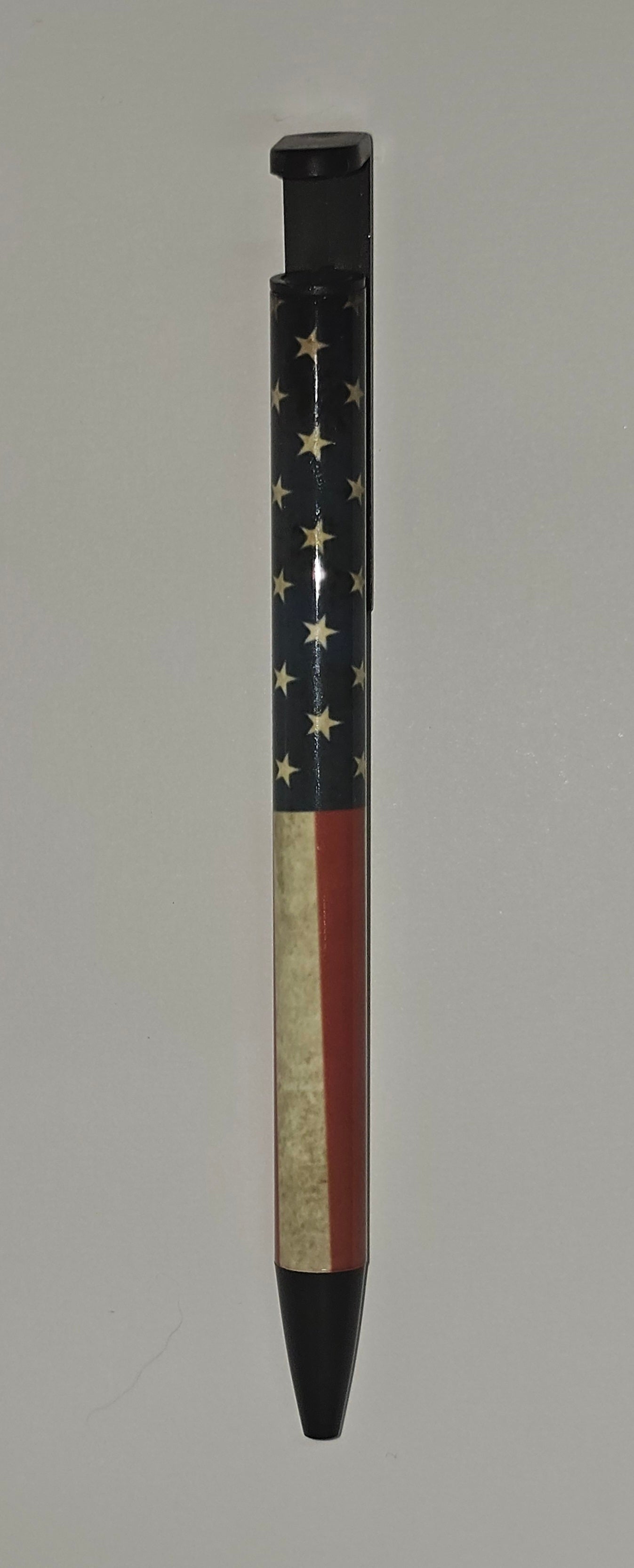 Patriotic pen + phone stand