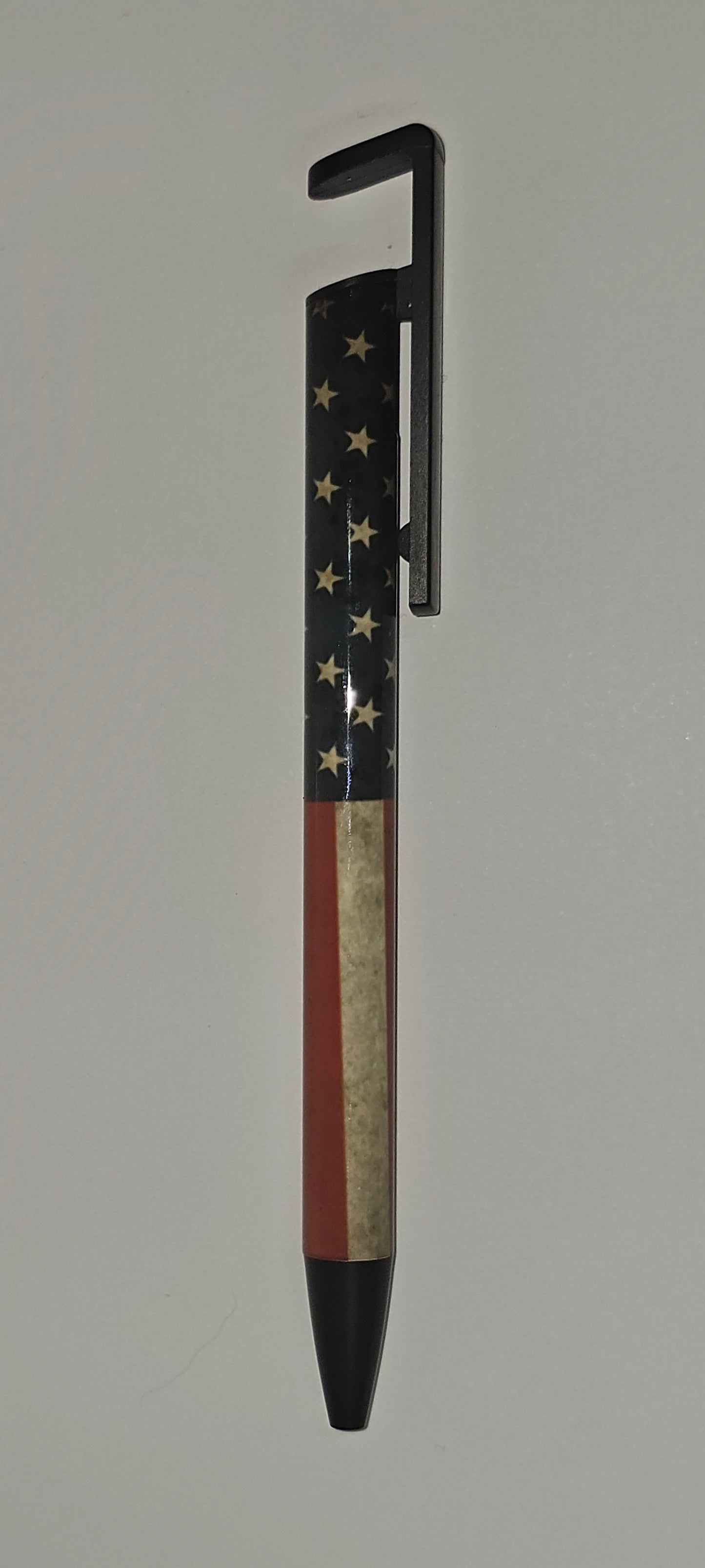 Patriotic pen + phone stand
