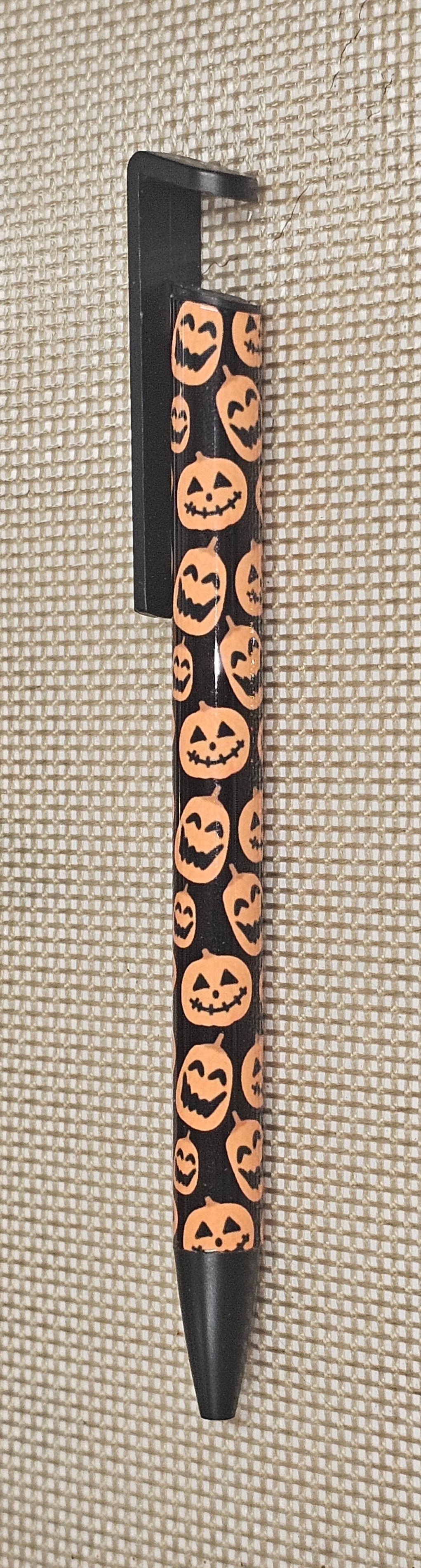 Pumpkin pen with built-in phone stand