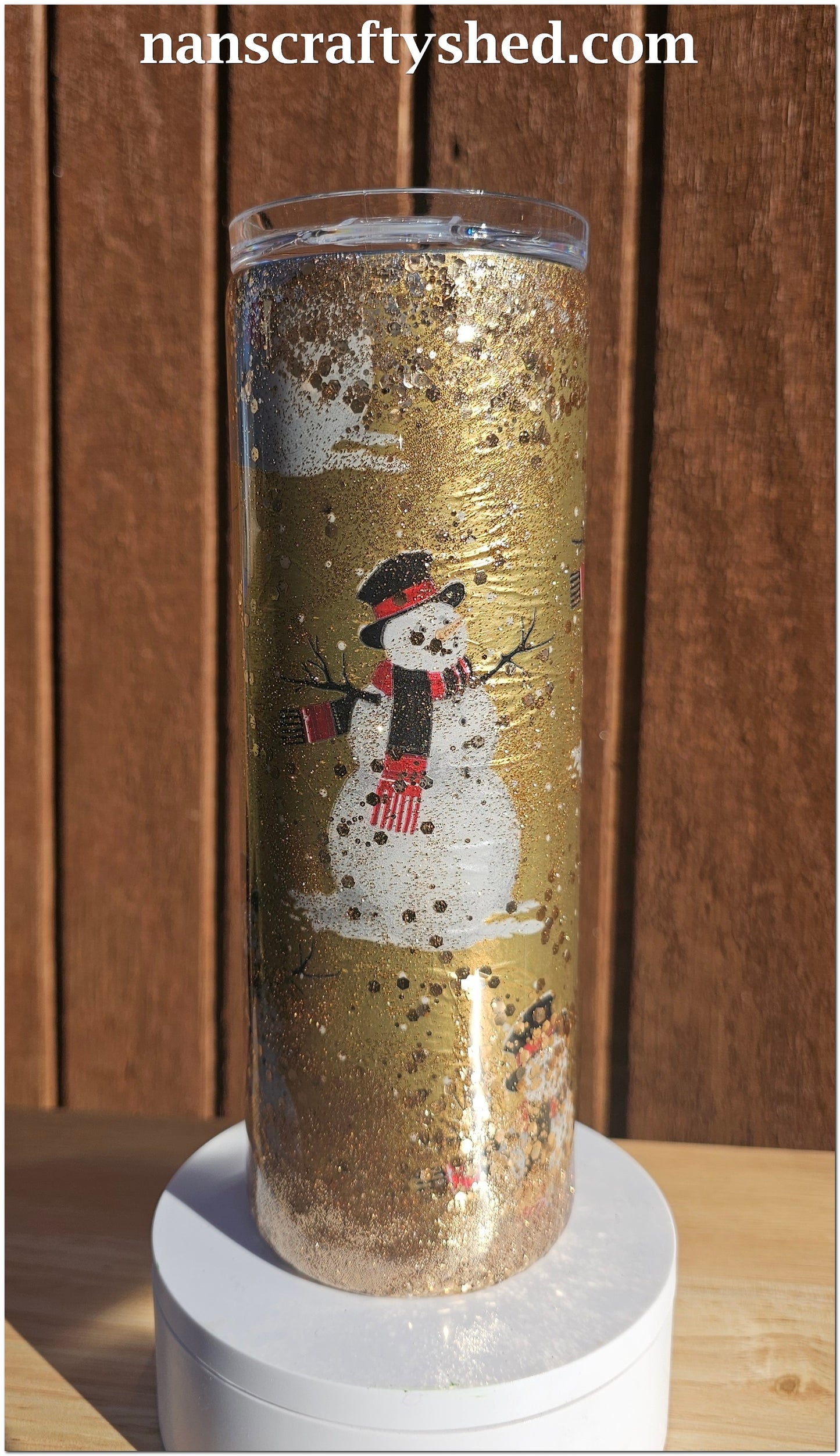 Gold with Snowmen 20-ounce Skinny Tumbler