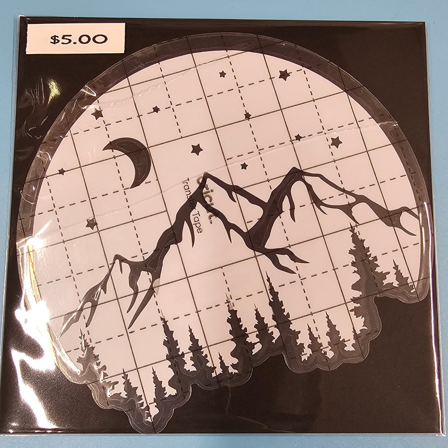 Round Mountain Scene Decal