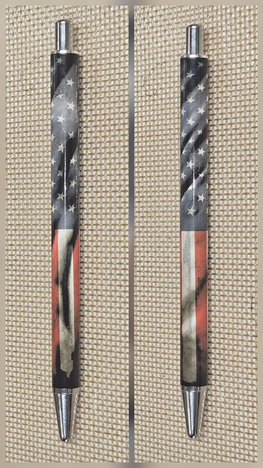 Distressed American Flag Pen