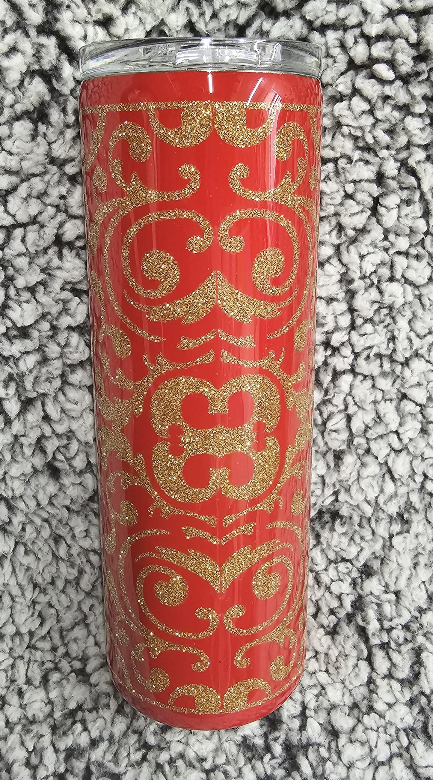 Red and Gold Filigree 20-ounce Tumbler